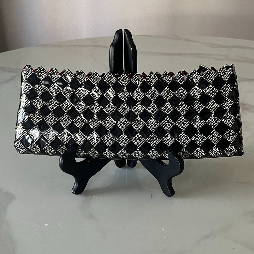 Nahui Ollin Clutch